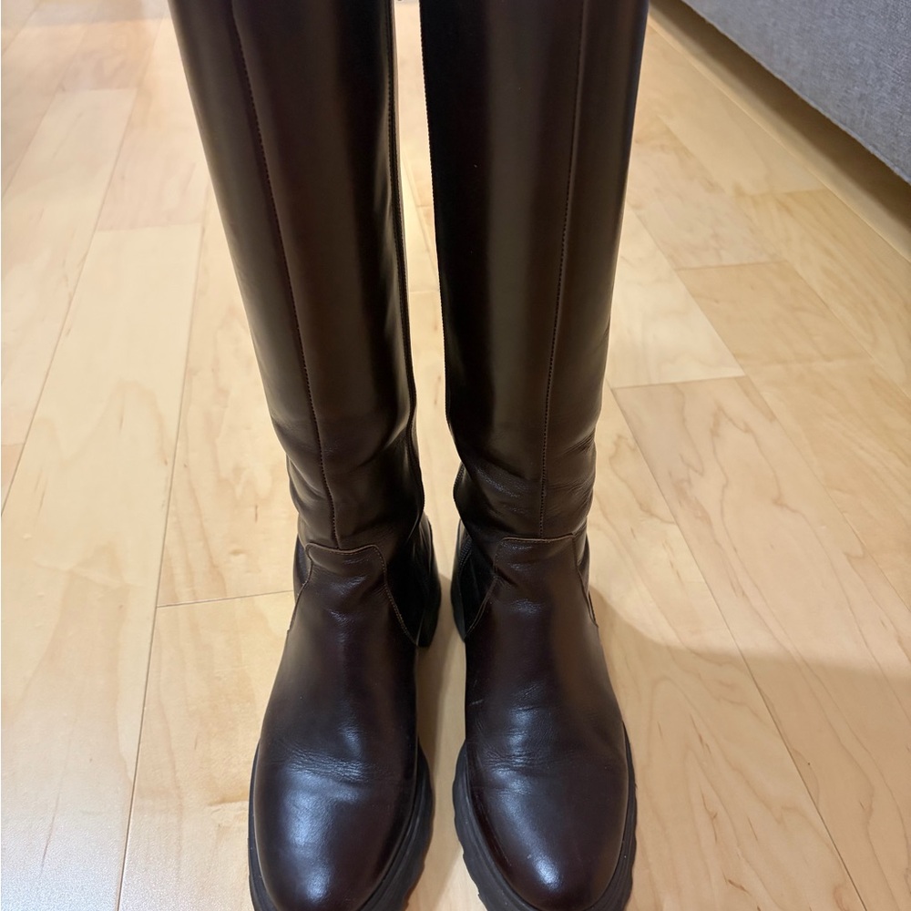Bobbie’s Leather Boots in Dark Brown - size 39